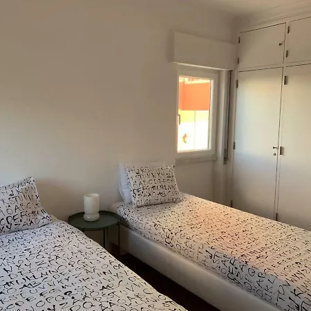 Apartamento Sobre O Mar * 에수투릴